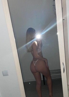 Проститутка Сакура